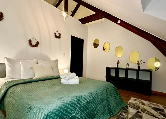 Luxury Suites Stay By Rikas Hotels